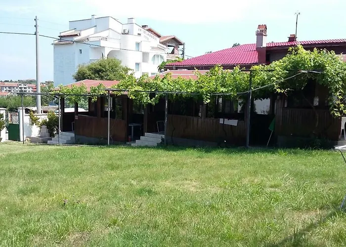 дървени къщички - лион