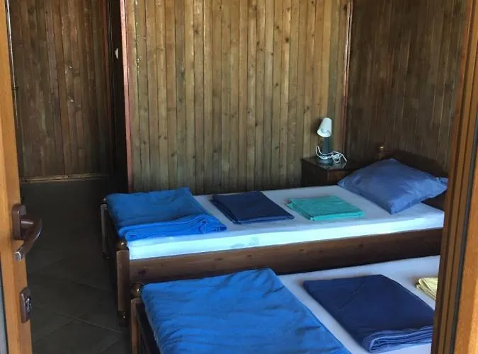 дървени къщички - лион * Sinemoretz